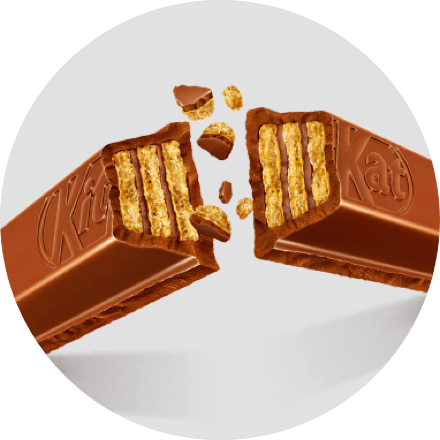 RIPIENO DI WAFER SUPER CROCCANTE RICOPERTI DA UNO STRATO DI CIOCCOLATO